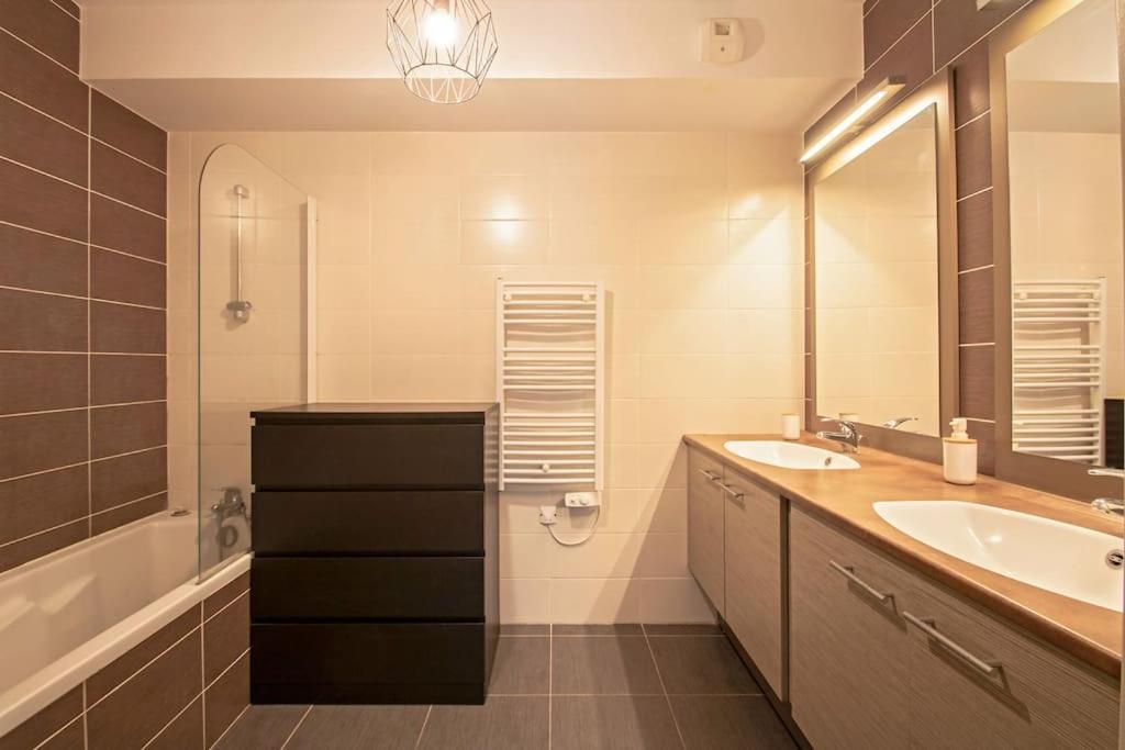 Апартаменты Le P'Tit Rimbaud, 6 Pers, Parking Prive, Jardin,Wifi Монпелье Экстерьер фото